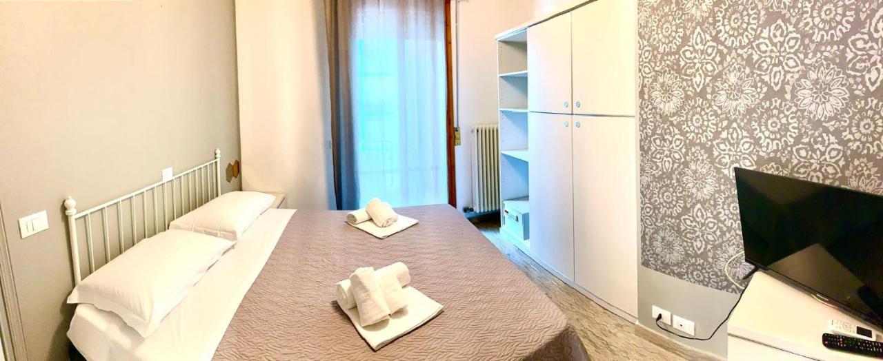 Battigia Rimini - Appartamenti Vacanze Eksteriør bilde